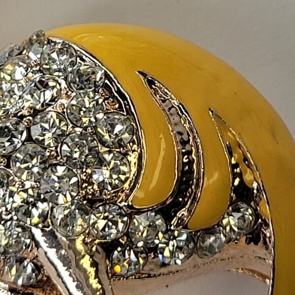 Flamingo Pendant Necklace - Picture 13 of 14